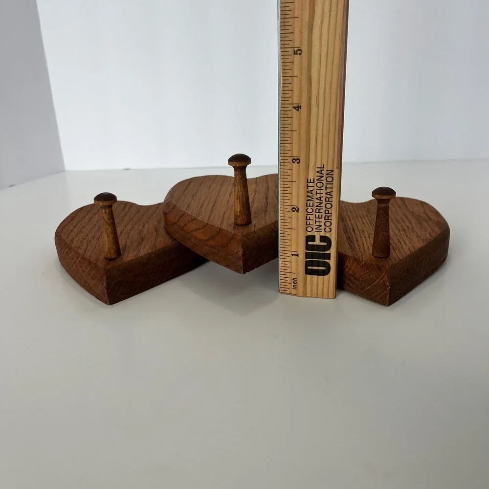 Vintage Oak Wood Triple Heart Wall Hook Rack Peg Hanger Cottagecore Rustic Brown